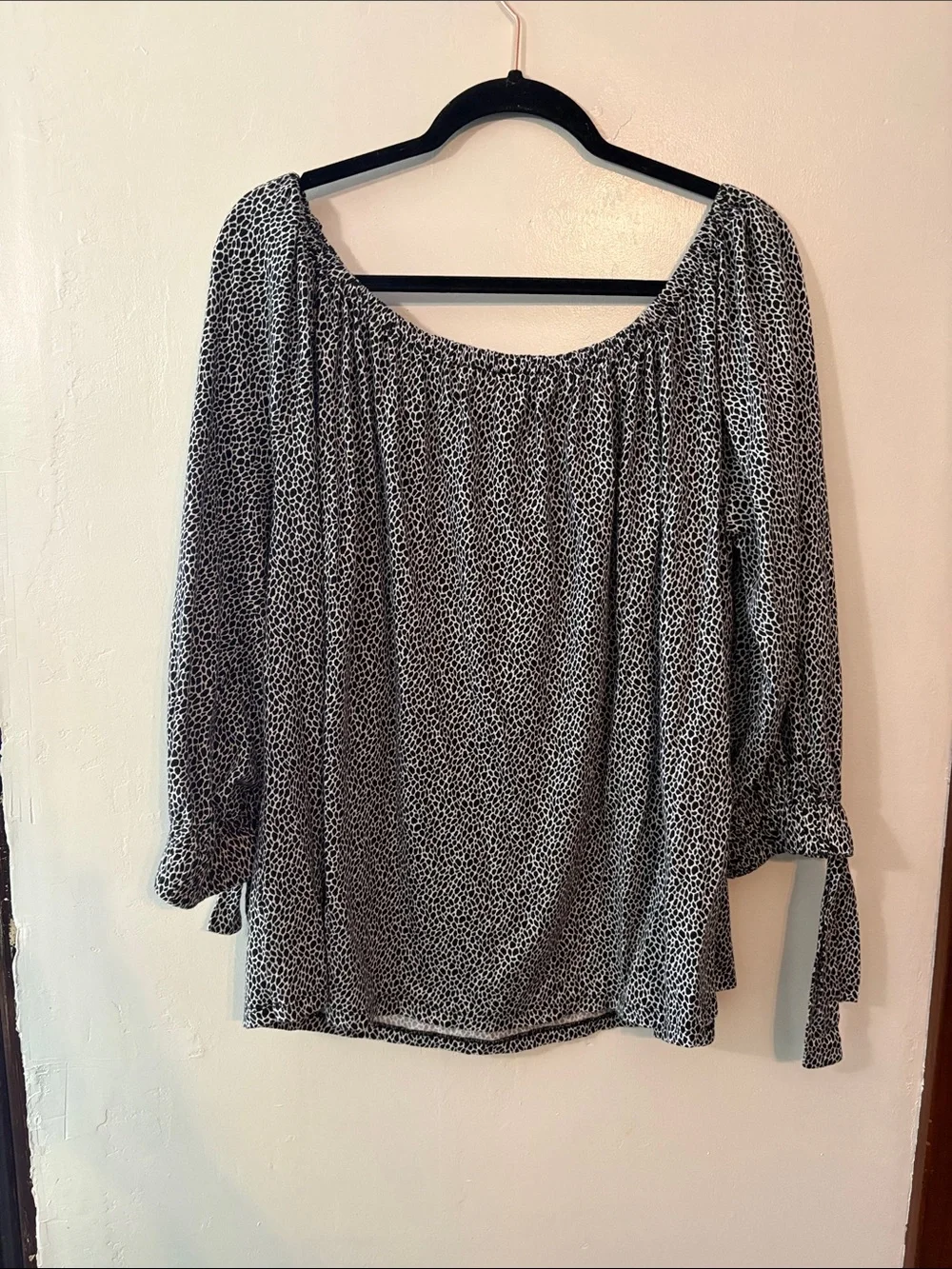 Michael Kors Black and White Printed Tie-Sleeve Blouse Size 3X